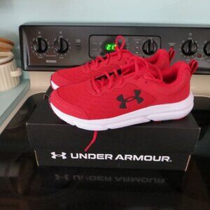 Men's Under Armour Charged Assert 10 Sneakers.